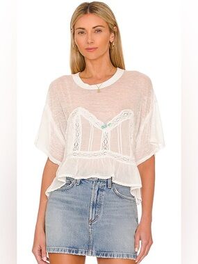 Free People “fall in love” t shirt - XS NWT!